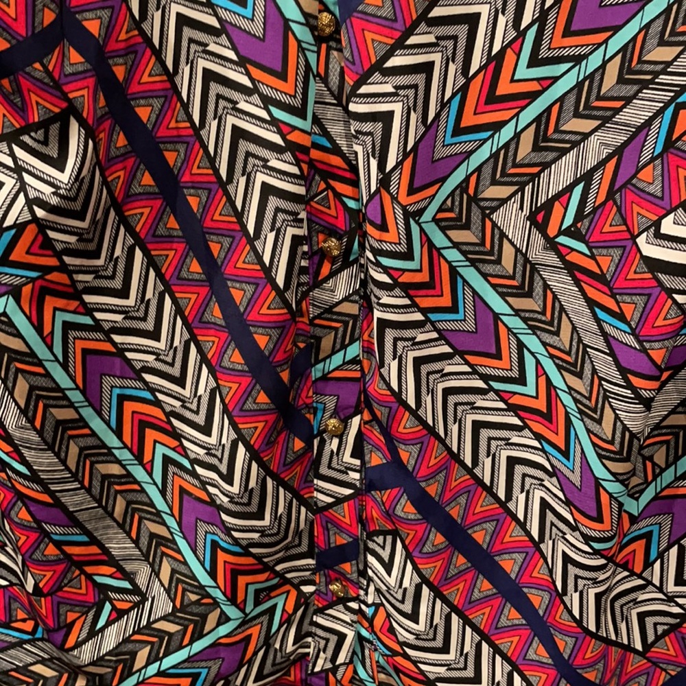 Aztec top - Picture 7 of 7